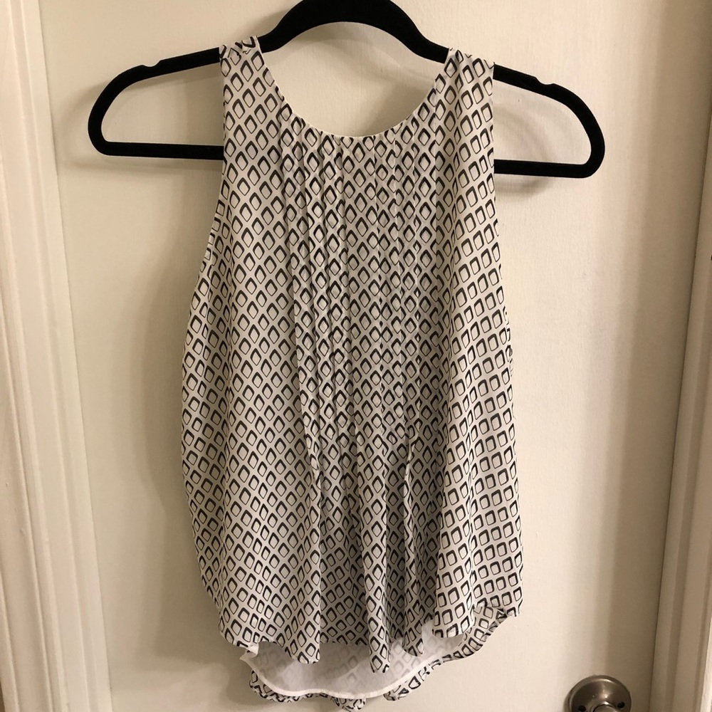 Black & White Patterned Blouse by Ann Taylor - XS